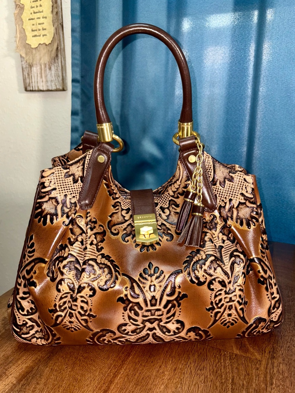 Brahmin EUC Elisa - Espresso Fresco - Damask
Floral - VINTAGE - Extremely Rare